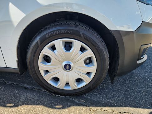 Used 2021 Ford Transit Connect XL image 10