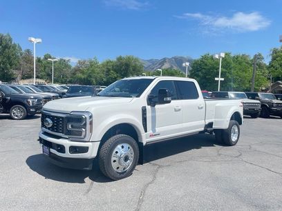 New 2026 Ford F450 Platinum w/ FX4 Off-Road Package