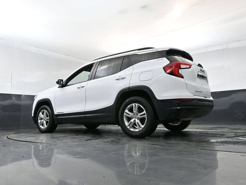 Used 2023 GMC Terrain SLE w/ Driver Convenience Package AWD/4WD image 21