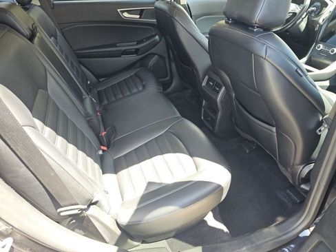 Used 2024 Ford Edge SEL AWD/4WD image 5