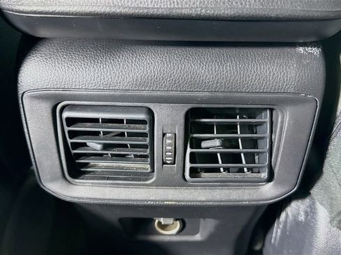 Certified 2025 Toyota RAV4 LE image 23