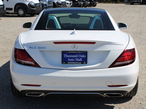 Used 2019 Mercedes-Benz SLC 300 image 5