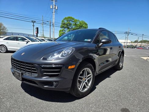 Used 2017 Porsche Macan image 7