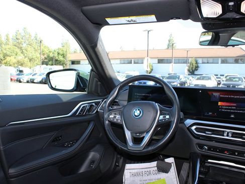 Used 2023 BMW i4 eDrive40 RWD image 13