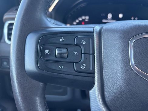 Used 2023 GMC Yukon XL Denali image 19