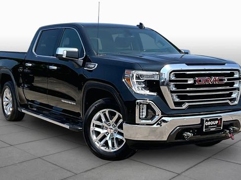 Certified 2021 GMC Sierra 1500 SLT RWD image 3