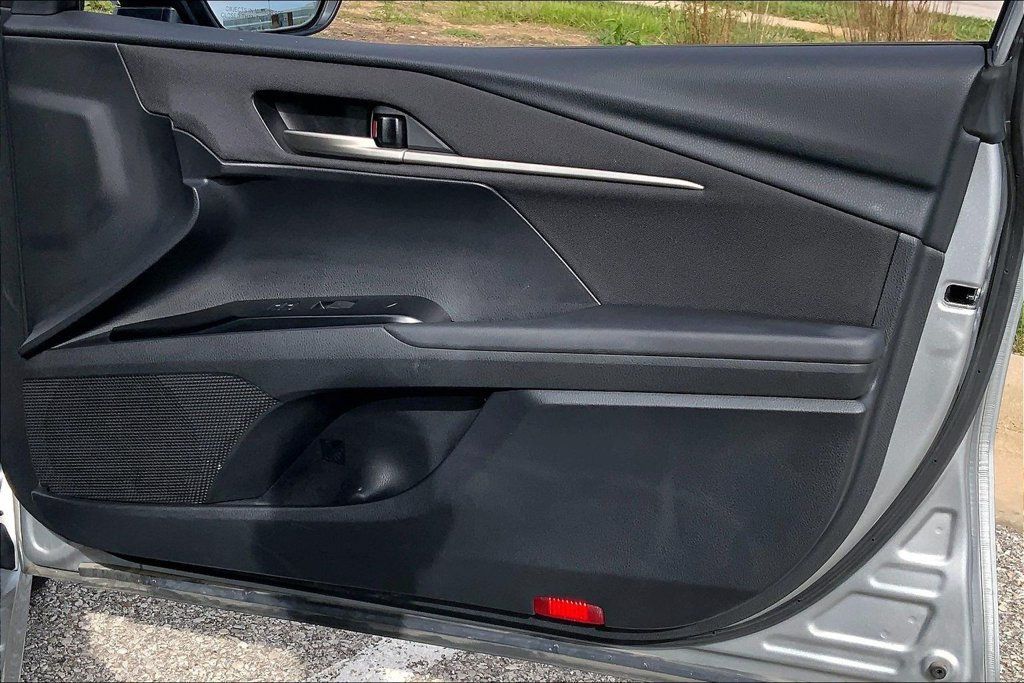 Used 2025 Toyota Camry LE FWD image 23