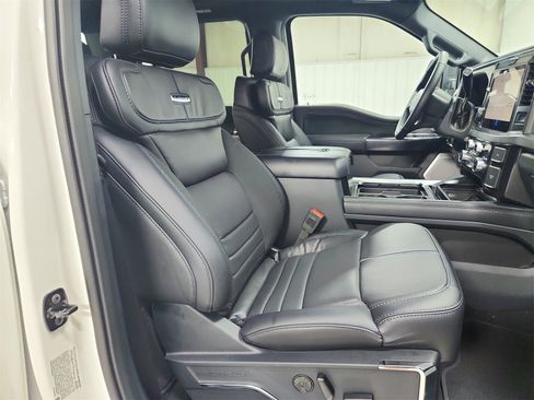 New 2026 Ford F350 Platinum image 44