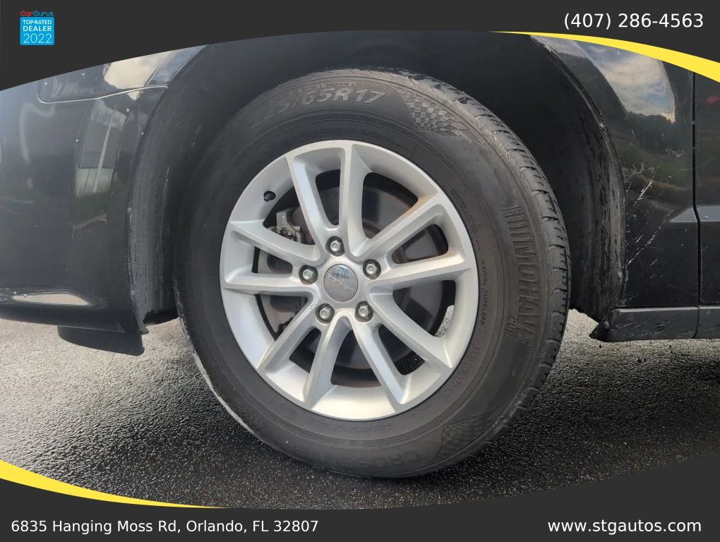 Used 2020 Dodge Grand Caravan SXT FWD image 28