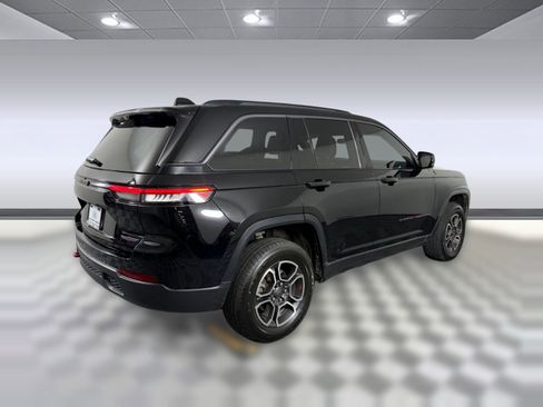 Used 2022 Jeep Grand Cherokee Trailhawk w/ ADV Protech Group II image 9