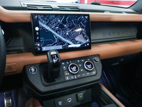 Used 2023 Land Rover Defender 110 X image 19