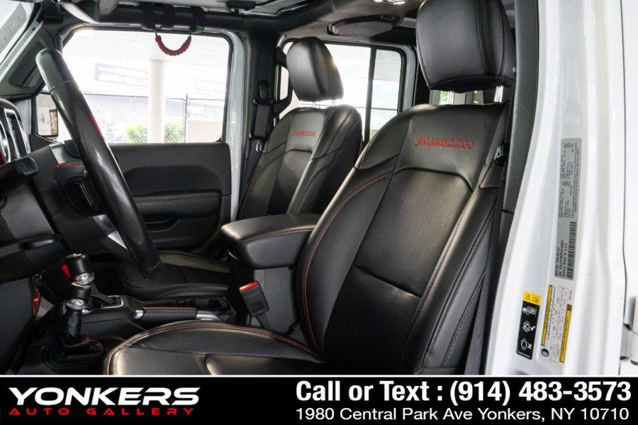 Used 2023 Jeep Wrangler Unlimited Rubicon w/ LED Lighting Group AWD/4WD image 36