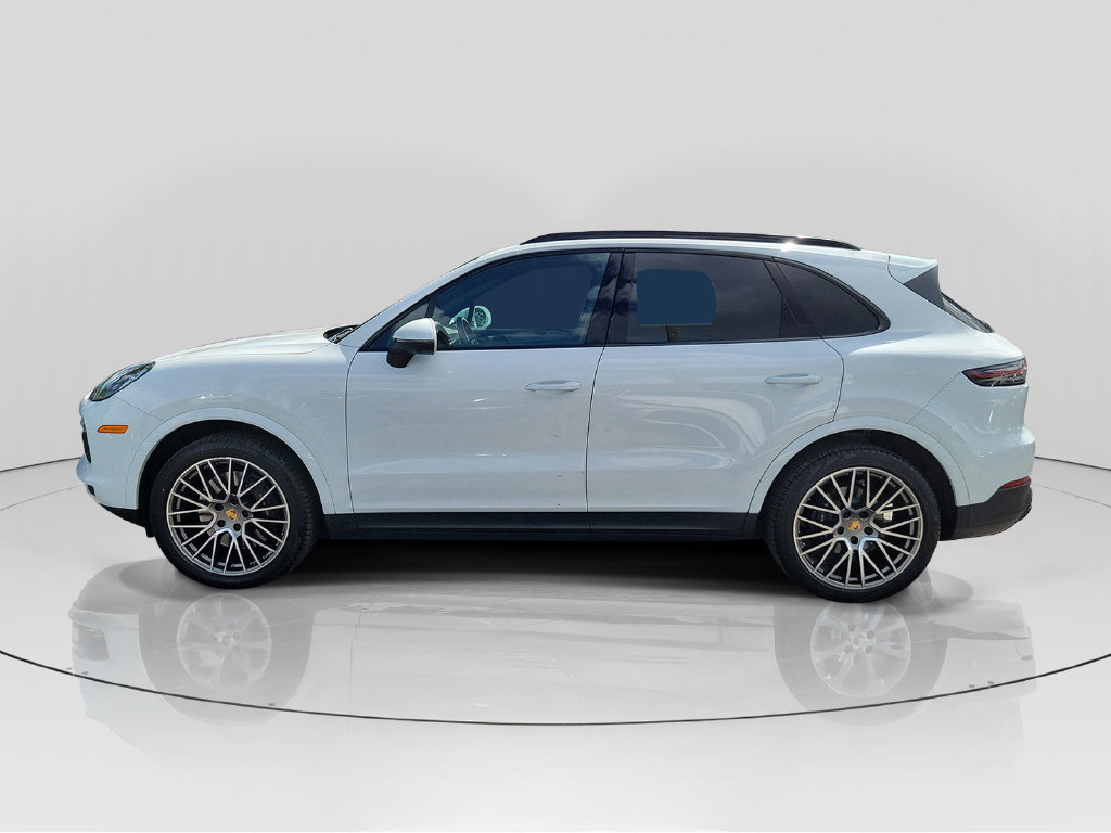 Used 2023 Porsche Cayenne Platinum Edition AWD/4WD image 4