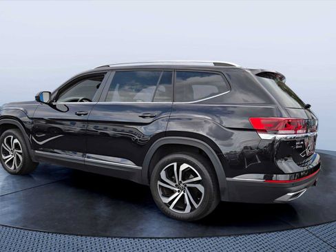 Used 2023 Volkswagen Atlas SEL AWD/4WD image 4