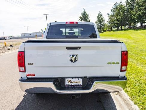 Used 2017 RAM 1500 Classic SLT AWD/4WD image 6