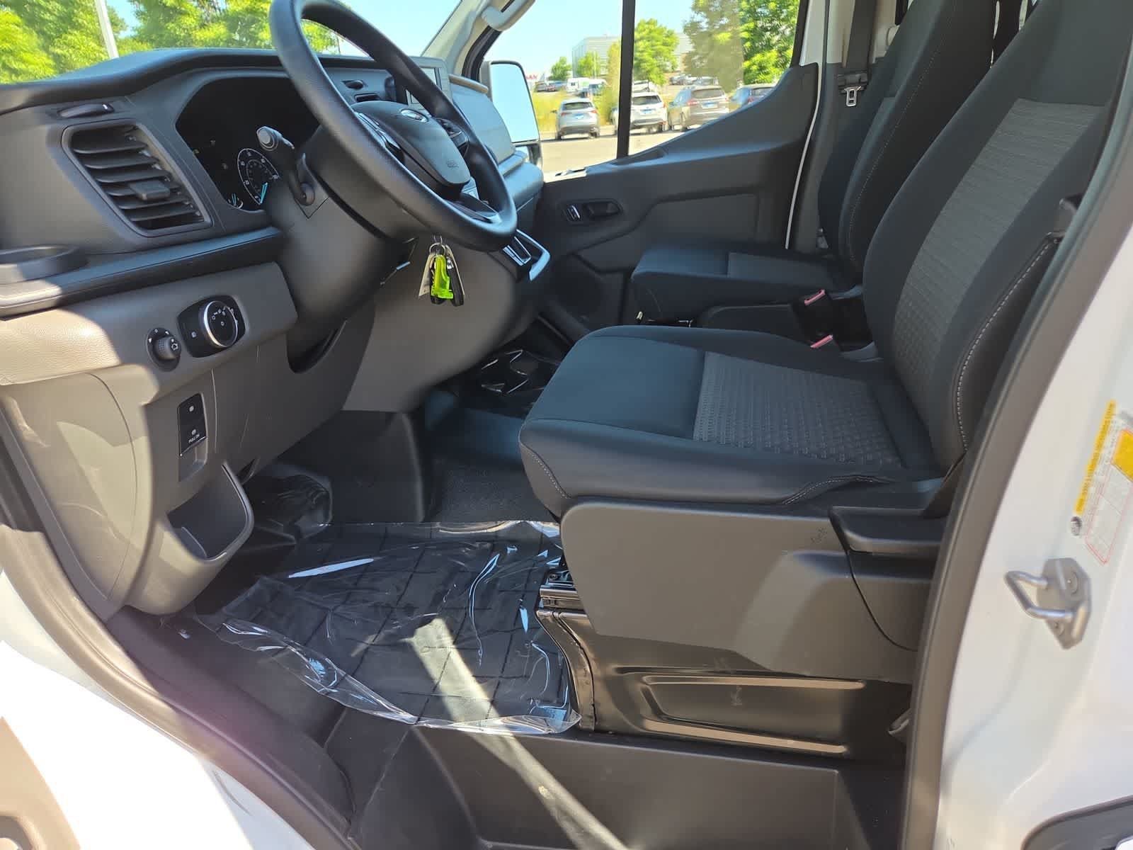 Used 2025 Ford Transit 250 Low Roof w/ Exterior Upgrade Package RWD image 19