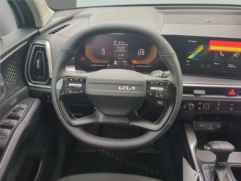 New 2026 Kia Sorento LX image 12