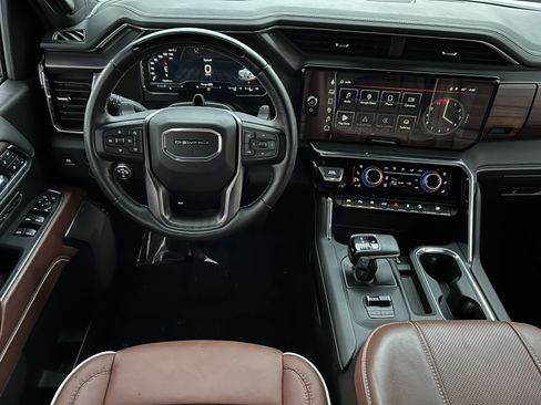 Used 2024 GMC Sierra 1500 Denali Ultimate image 31
