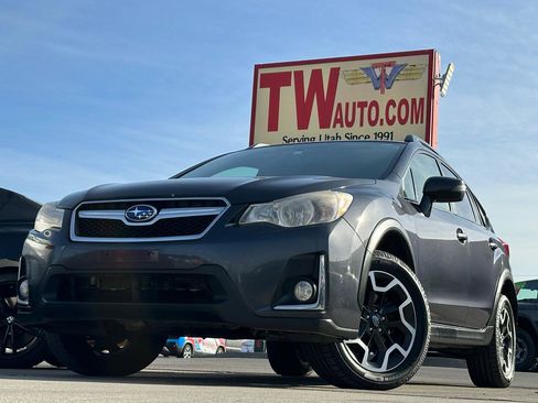 Used 2016 Subaru Crosstrek 2.0i Limited w/ Popular Package #2 image 1