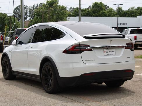 Used 2016 Tesla Model X 90D AWD/4WD image 6