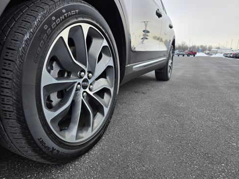 Used 2022 Lincoln Nautilus Reserve w/ Equipment Group 201A image 20