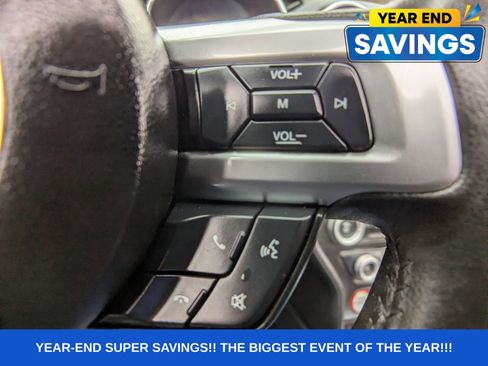 Used 2016 Ford Mustang Convertible image 21