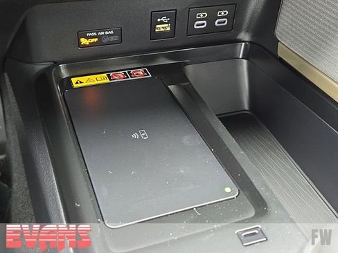 New 2026 Toyota Camry SE w/ Convenience Package image 11