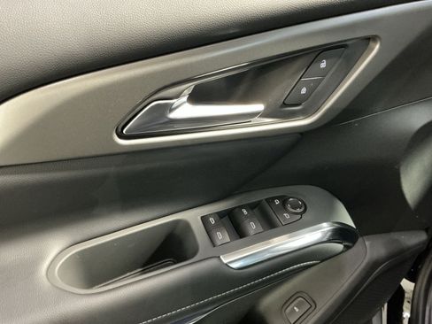 New 2026 Chevrolet Traverse LT w/ Driver Confidence Package FWD image 16