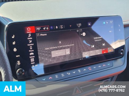 Used 2025 Dodge Charger R/T Scat Pack w/ Track Pack image 17