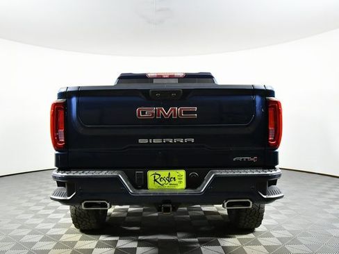 Used 2020 GMC Sierra 1500 AT4 w/ AT4 Premium Package image 12