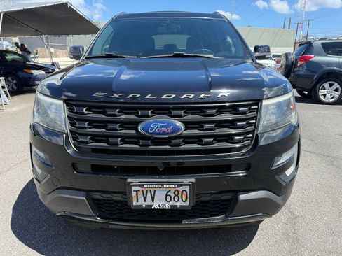 Used 2017 Ford Explorer Sport w/ Equipment Group 401A image 8