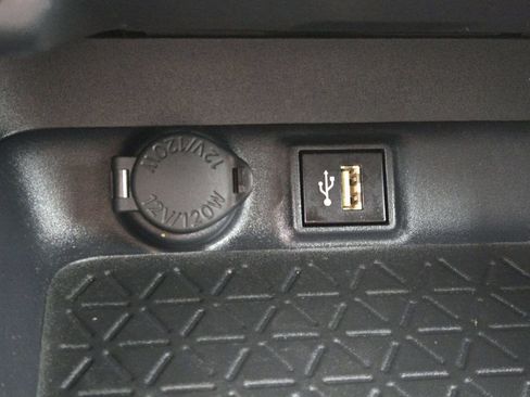 Certified 2025 Toyota RAV4 XLE Premium FWD image 24