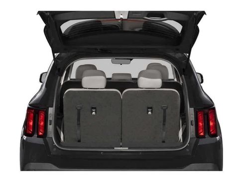 Certified 2026 Kia Sorento S w/ S Panoramic Sunroof Package FWD image 11