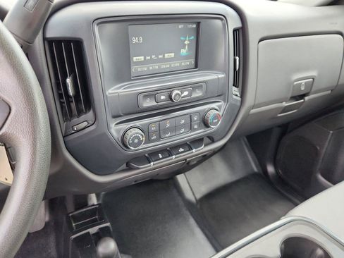 Used 2016 Chevrolet Silverado 1500 W/T w/ WT Fleet Convenience Package AWD/4WD image 25