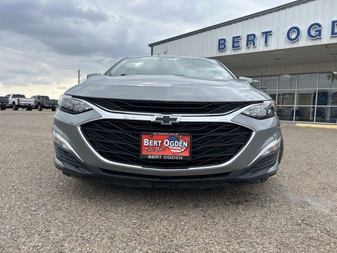 Used 2024 Chevrolet Malibu RS w/ LPO, Floor Liner Package image 2