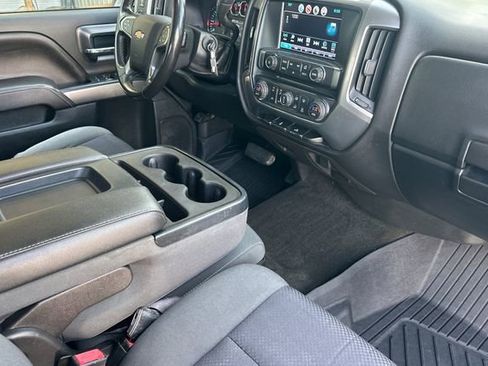 Used 2017 Chevrolet Silverado 1500 LT w/ All Star Edition image 18