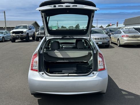 Used 2012 Toyota Prius Two FWD image 28