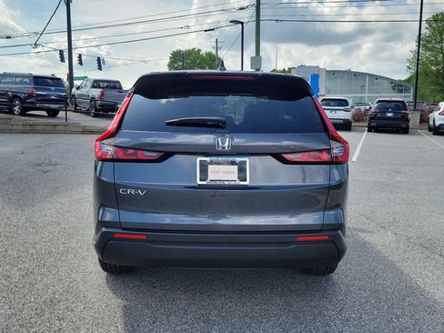 Certified 2025 Honda CR-V LX image 5