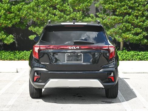 Used 2024 Kia Seltos S image 5