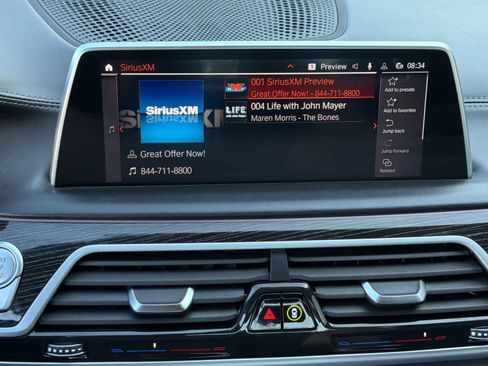 Used 2022 BMW 740i xDrive w/ M Sport Package AWD/4WD image 23