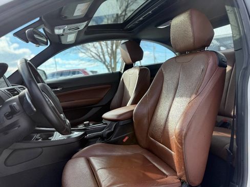 Used 2016 BMW 228i 228i 2dr Coupe SULEV w/ Premium Package image 11