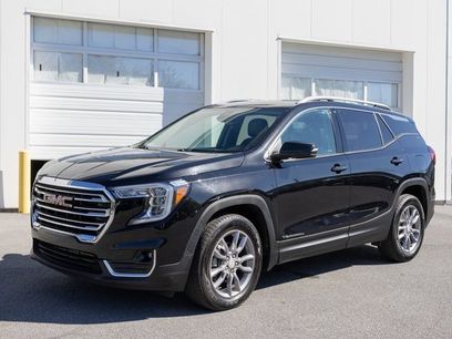 Used 2023 GMC Terrain SLT