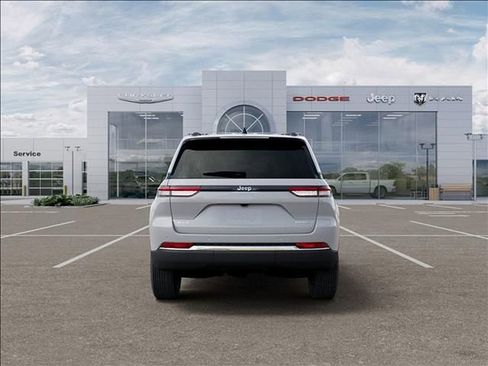 New 2026 Jeep Grand Cherokee Limited AWD/4WD image 7