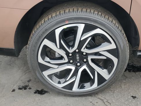 New 2026 Lincoln Navigator L Black Label image 5