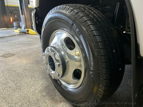 Used 2020 Ford F350 XLT w/ XLT Value Package image 13