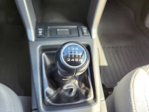 Used 2017 Subaru Forester 2.5i Premium image 27