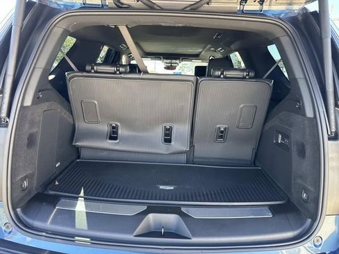 Used 2025 Cadillac Escalade Sport w/ Touring Package image 12