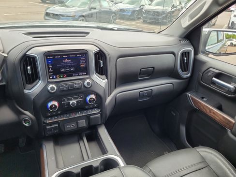 Used 2020 GMC Sierra 1500 Denali w/ Denali Ultimate Package AWD/4WD image 17