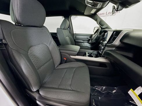 New 2026 RAM 1500 Express AWD/4WD image 25