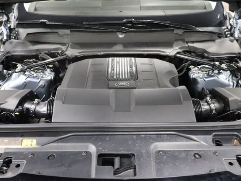 Used 2019 Land Rover Discovery SE image 30